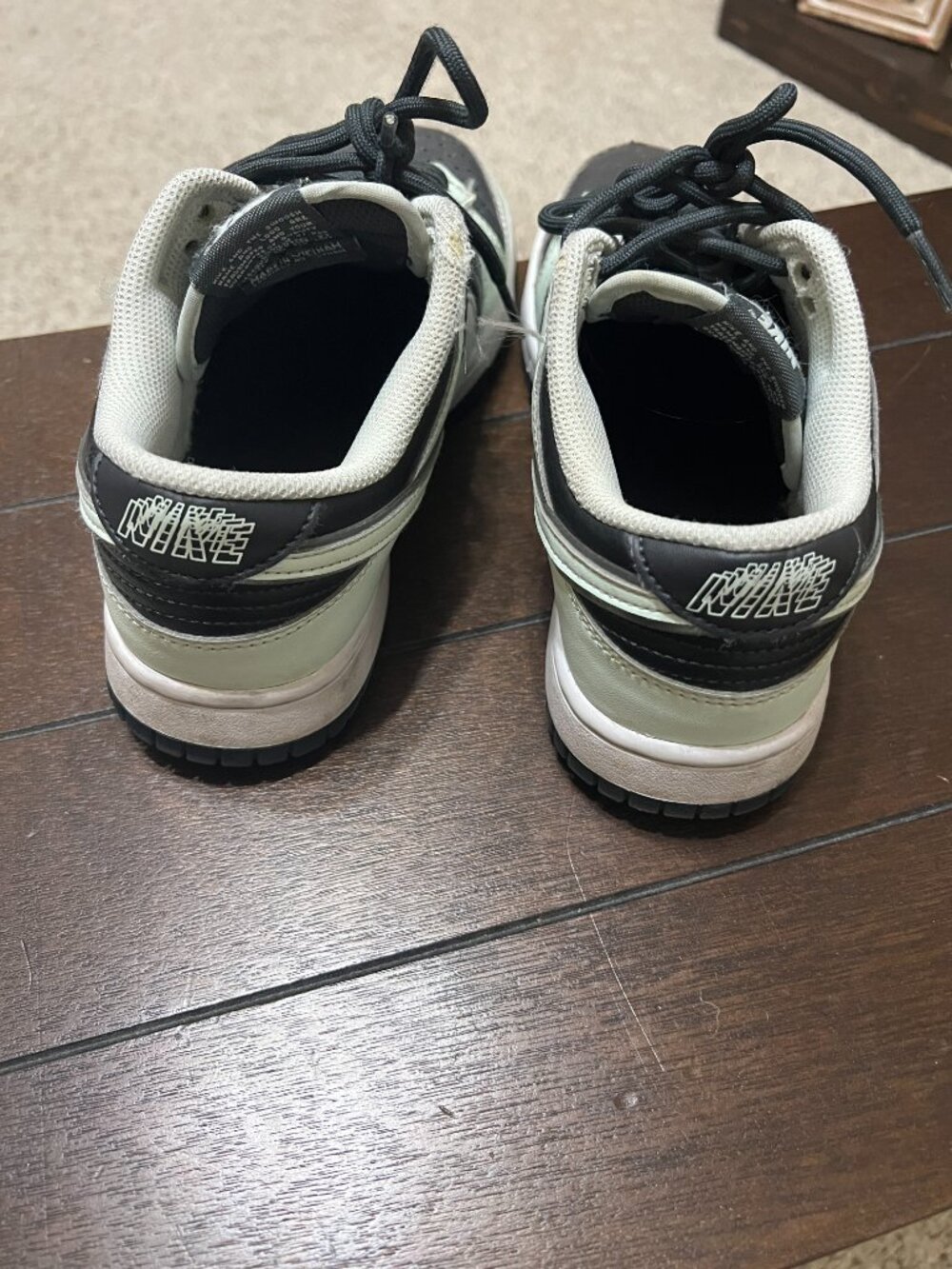 Nike Dunk Low Retro PRM Barely Green Men Casual Shoes Sneakers FZ1670-001 SZ:6 - Picture 2 of 4